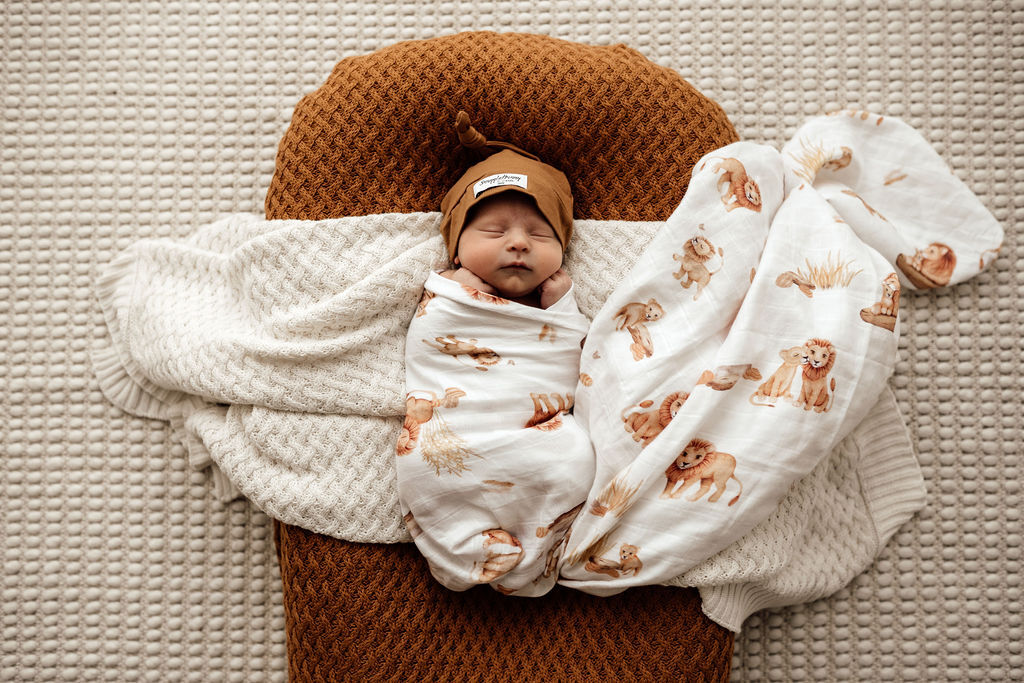 Snuggle Hunny Kids Organic Muslin Wrap - Lion