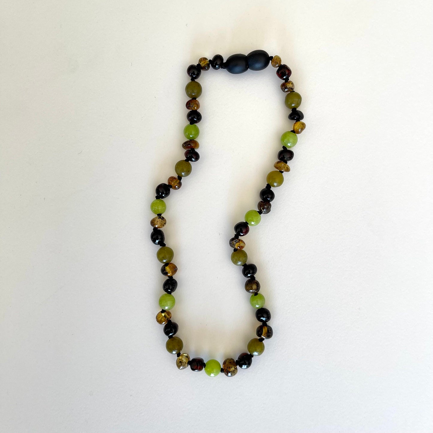 Ambre - Amber with mixed Green Gemstones