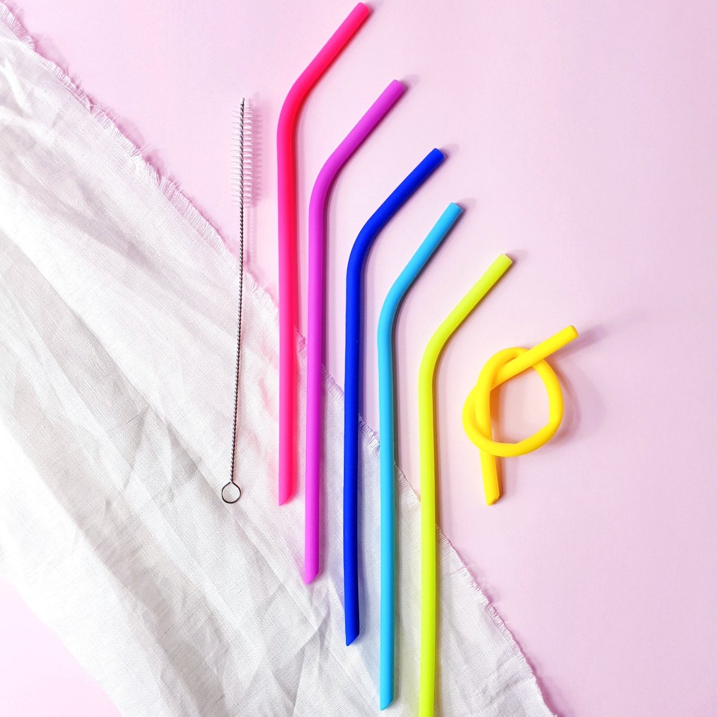 MontiiCo Silicone Straw Set