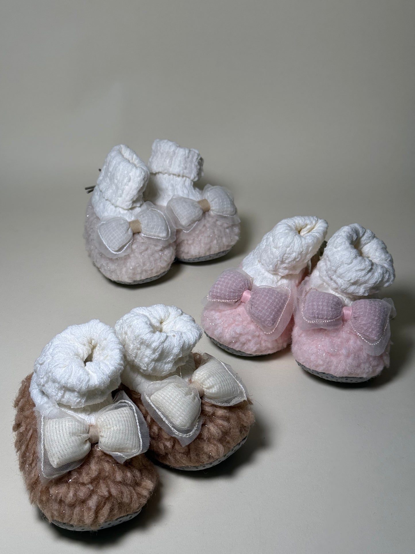 Fleecy Bow Slippers