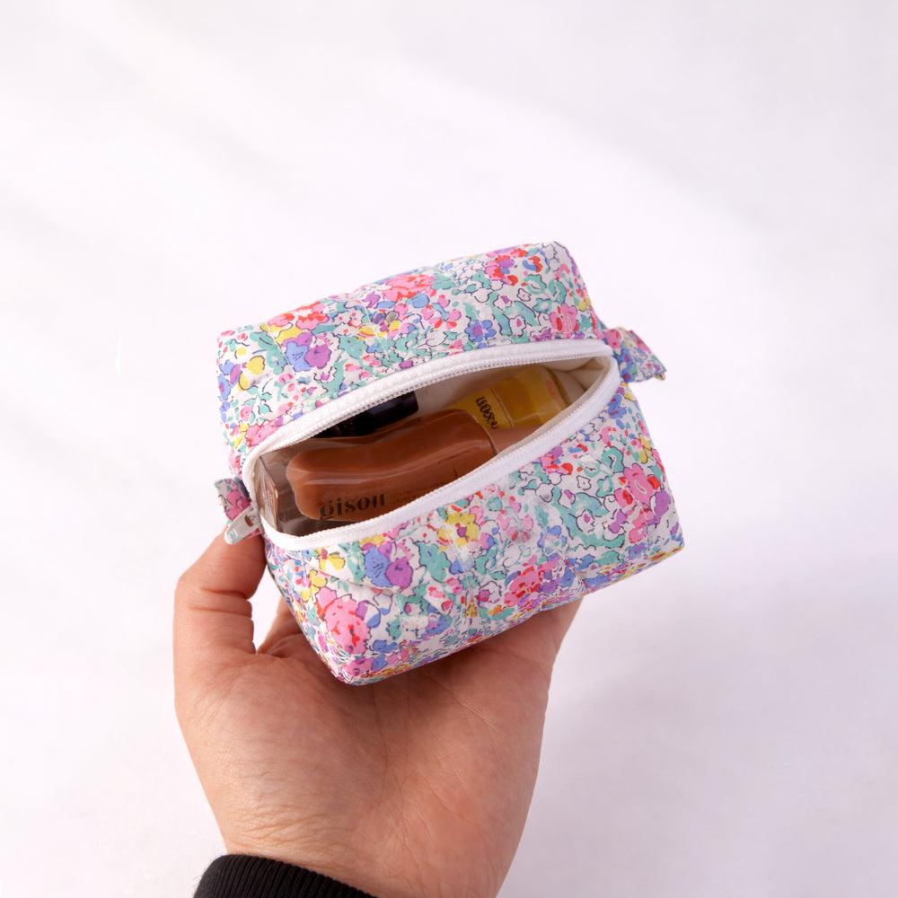 Liberty London Quilted Pouch – Fleur Sauvage