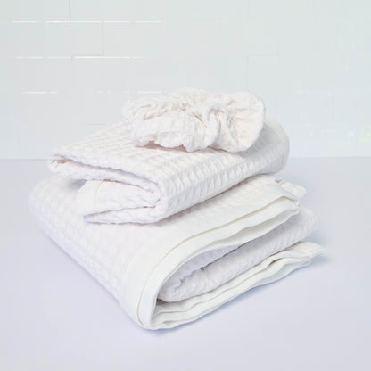 Waverly Waffle Guest Towel - Seabreeze White