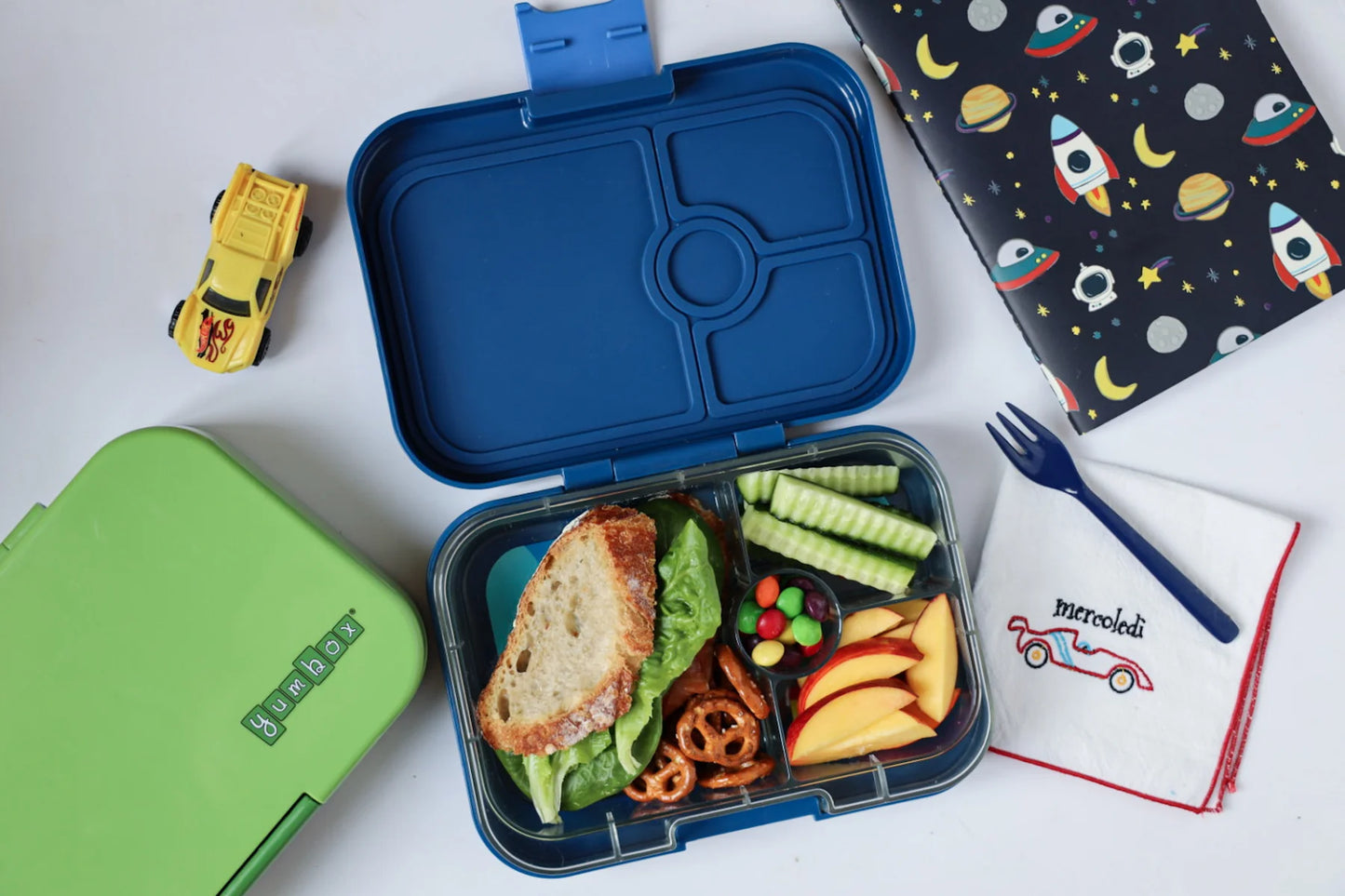 Yumbox Panino - Monte Carlo Blue - Racing