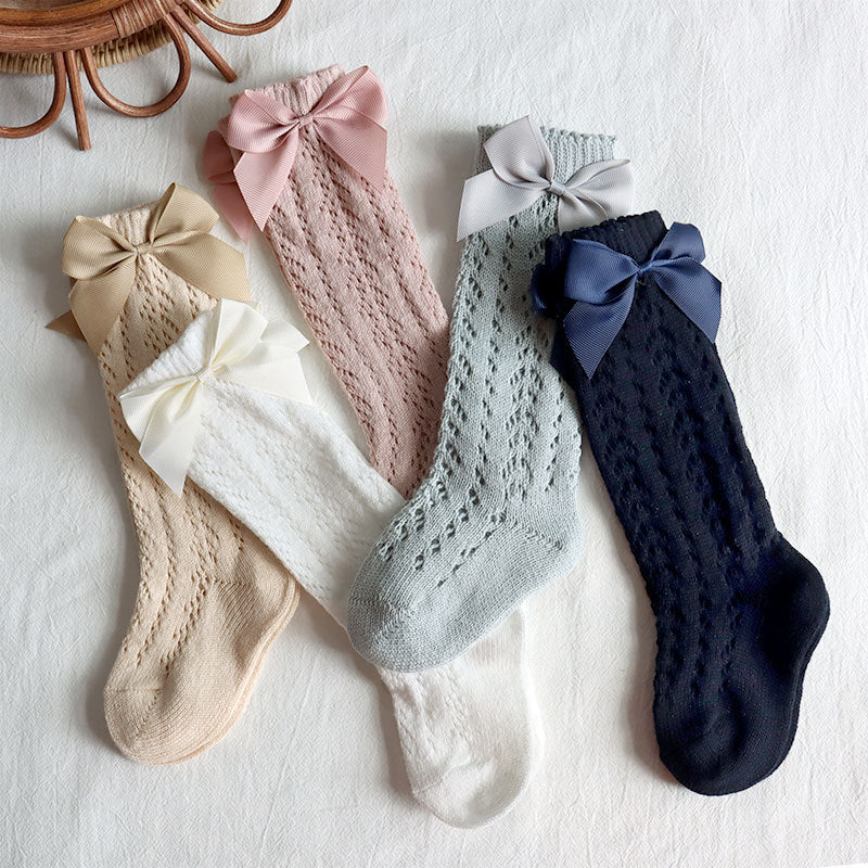 Bow Knee High Crochet Socks - White