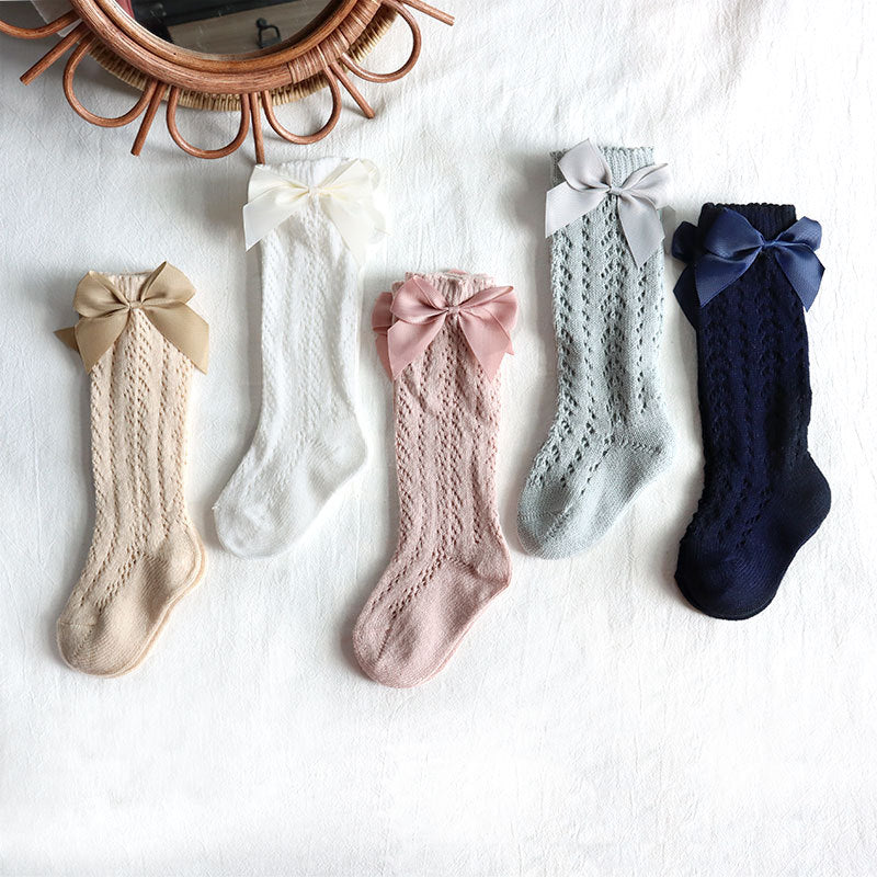 Bow Knee High Crochet Socks - White