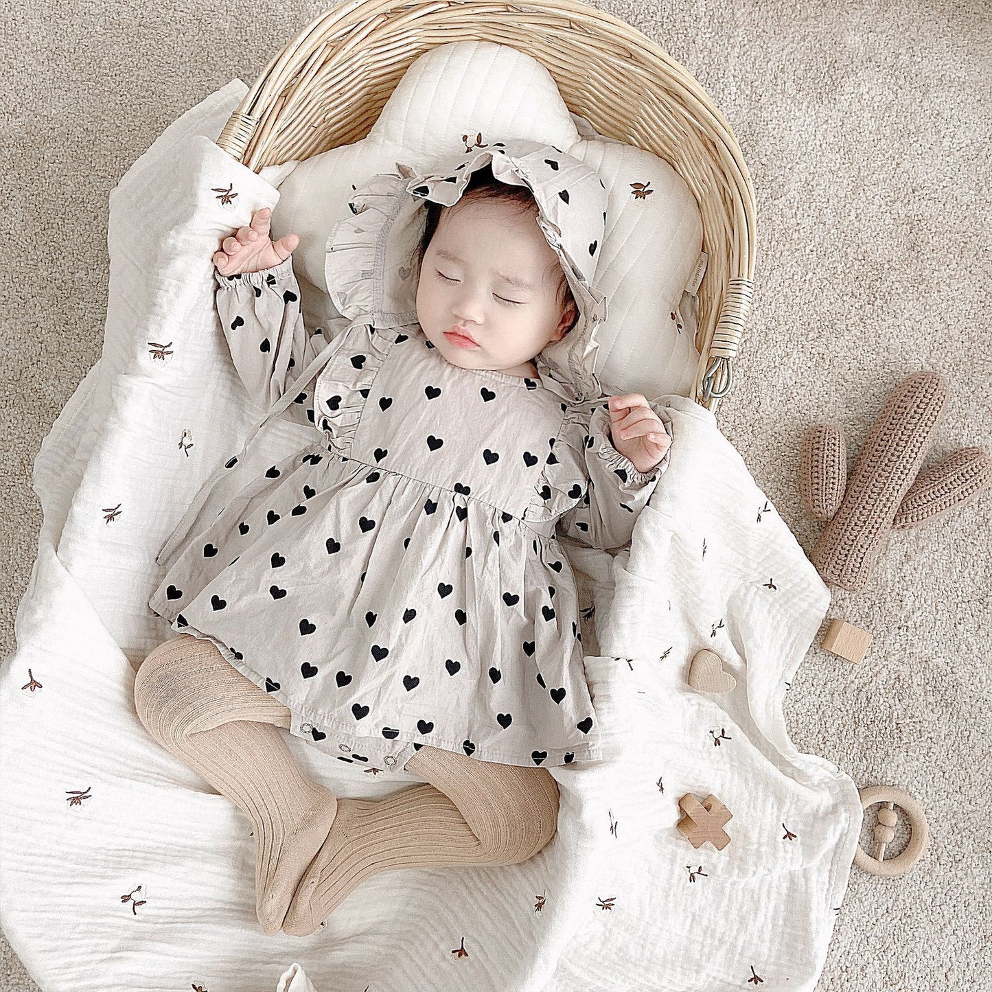 Gigi Romper and Bonnet Set - Soft Grey with Hearts