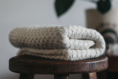 Snuggle Hunny Kids Diamond Knit Baby Blanket - Cream