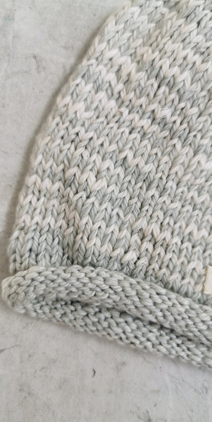 Nunabean - Knitted Eco-Beanie - Cloud + Natural