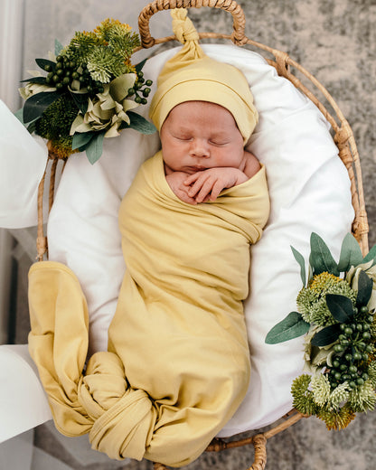 Snuggle Hunny Kids Gelato Jersey Wrap &amp; Beanie Set