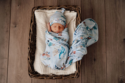 Snuggle Hunny Kids Whale Wrap & Beanie Set