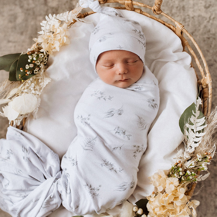 Snuggle Hunny Kids Wrap & Beanie Set - Silver Gum