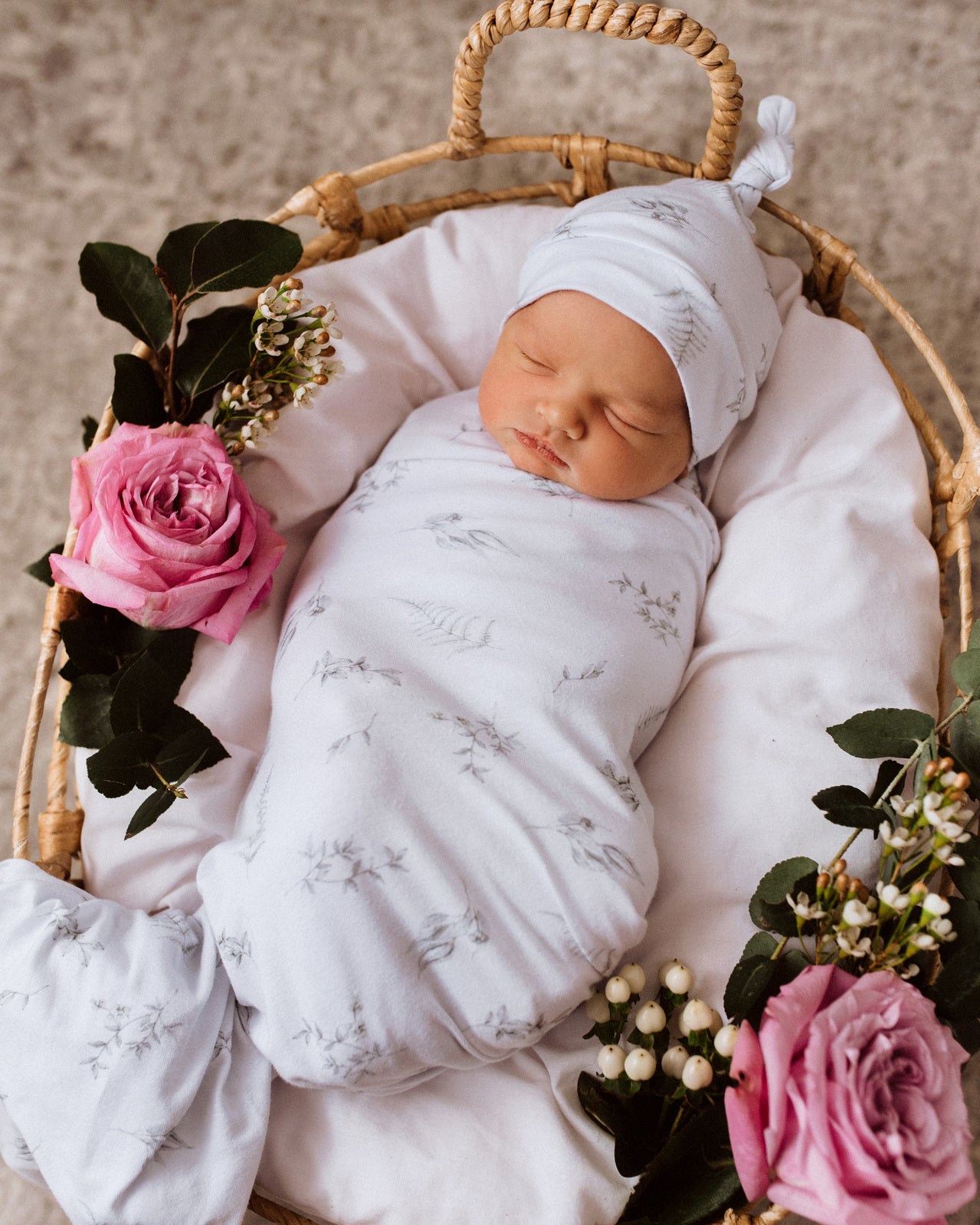 Snuggle Hunny Kids Wrap & Beanie Set - Silver Gum