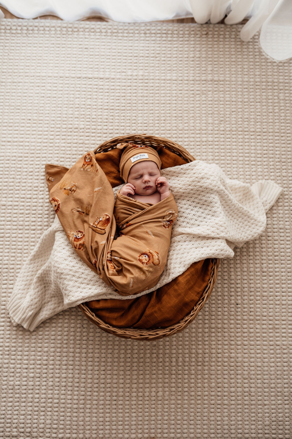 Snuggle Hunny Kids Wrap & Beanie Set - Roar