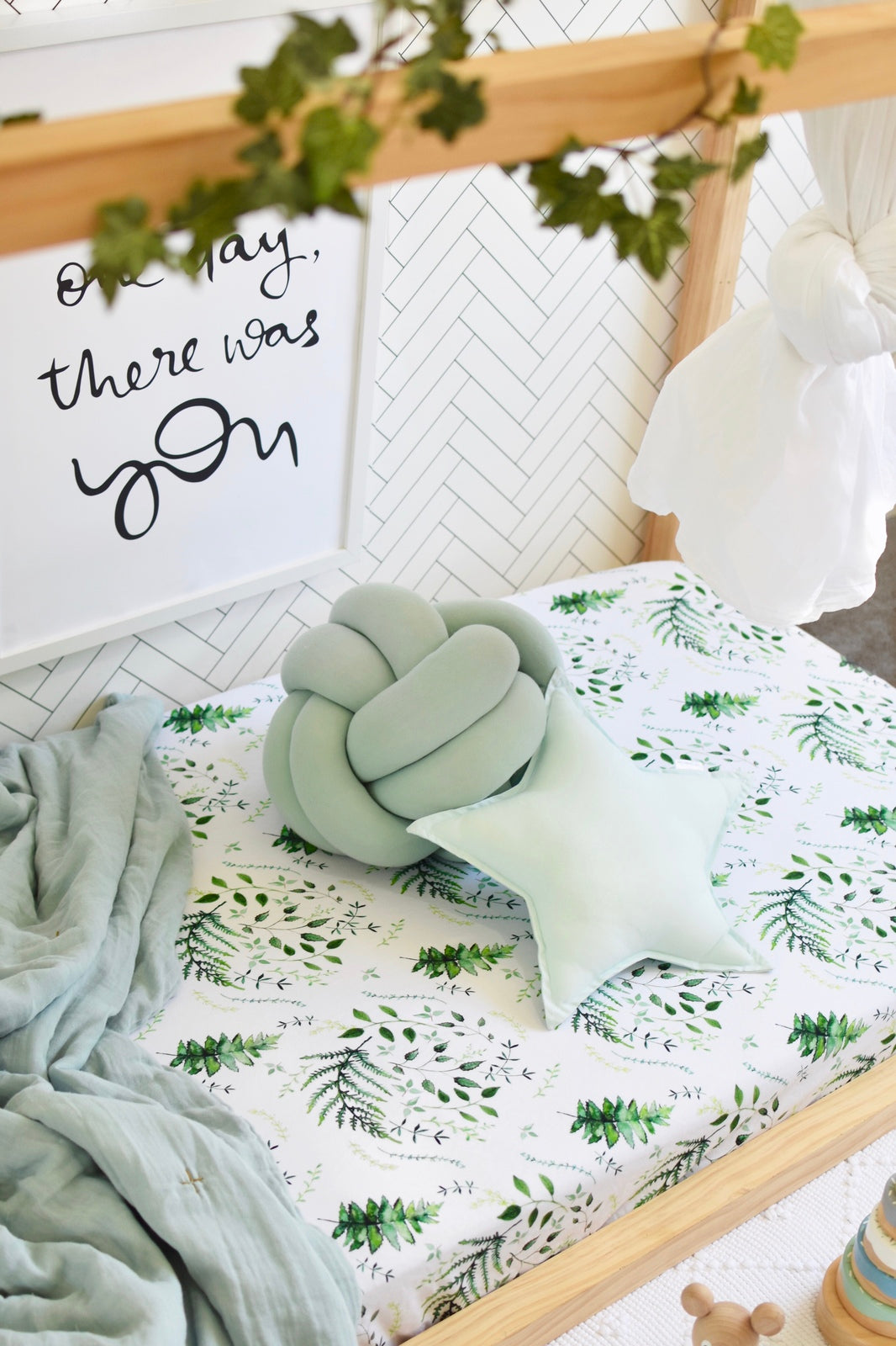 Snuggle Hunny Kids Enchanted Fitted Cot Sheet