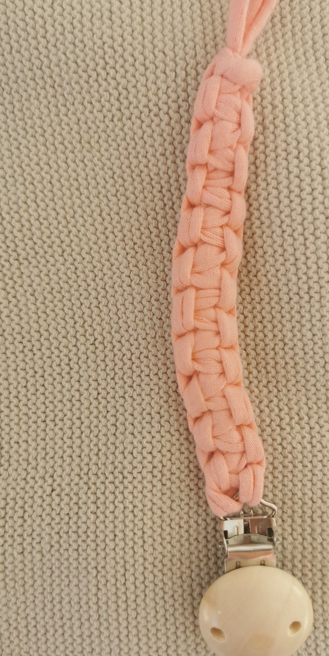 Macrame Pacifier Holder - Coral