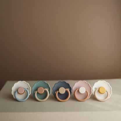 FRIGG Daisy Natural Rubber Pacifier - Chamomile - Size 1