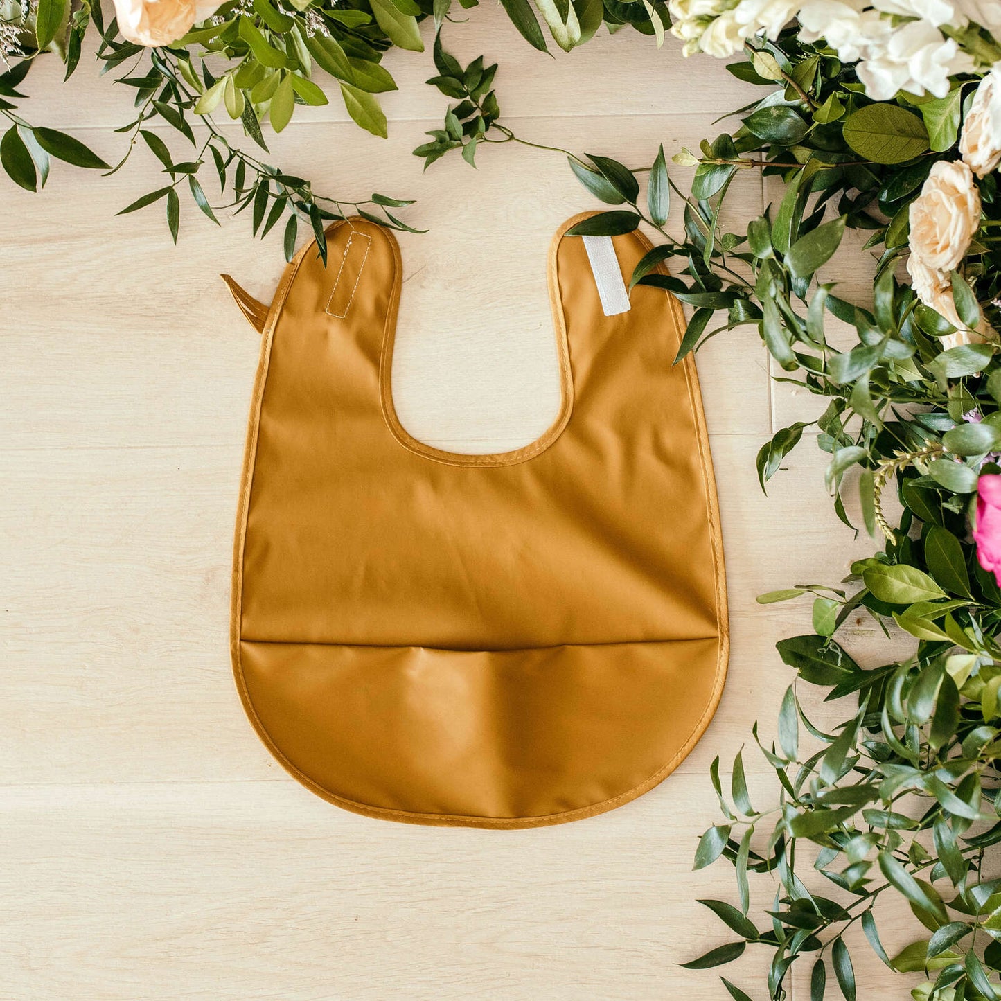 Snuggle Hunny Kids Snuggle Bib Waterproof - Byron