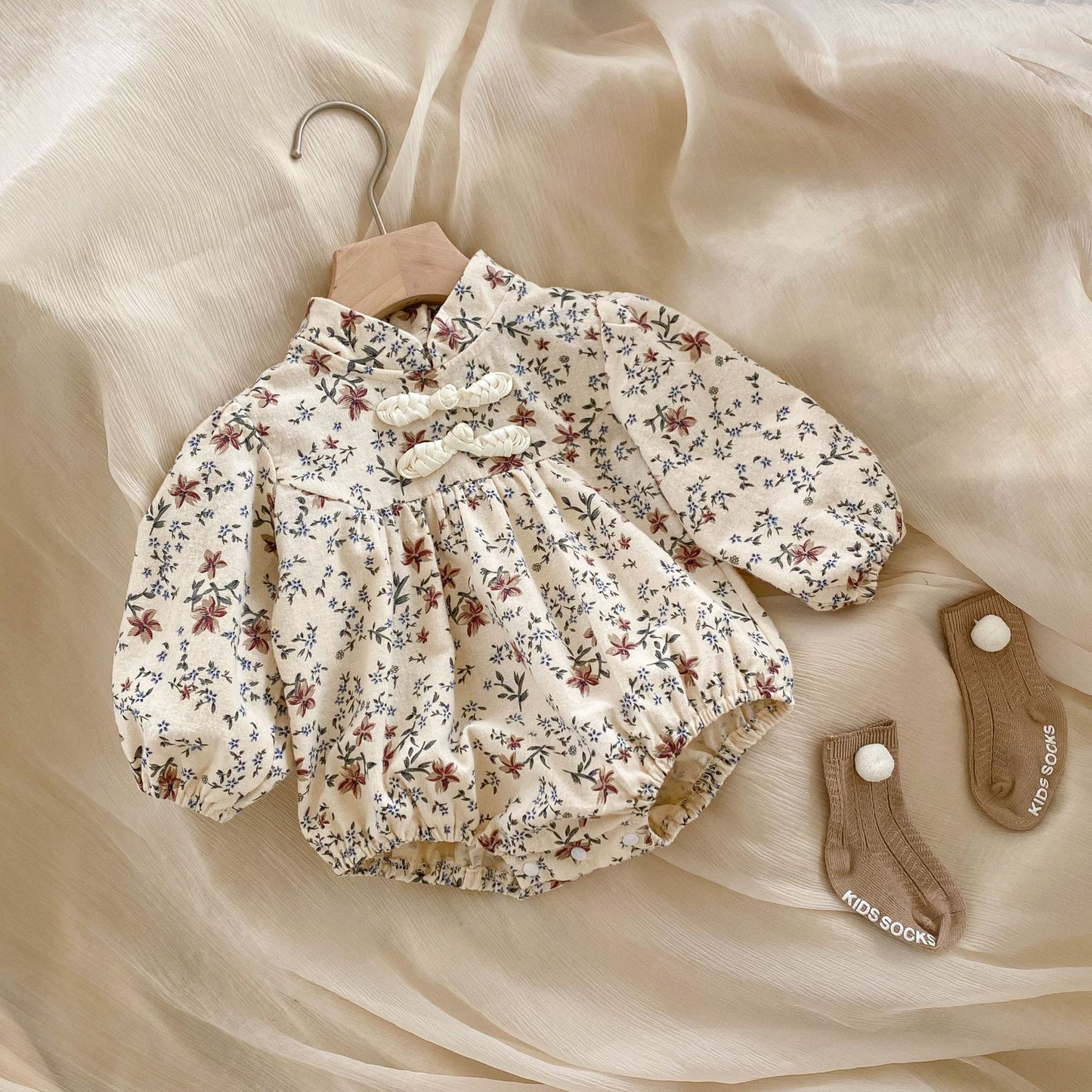 Naomi floral romper