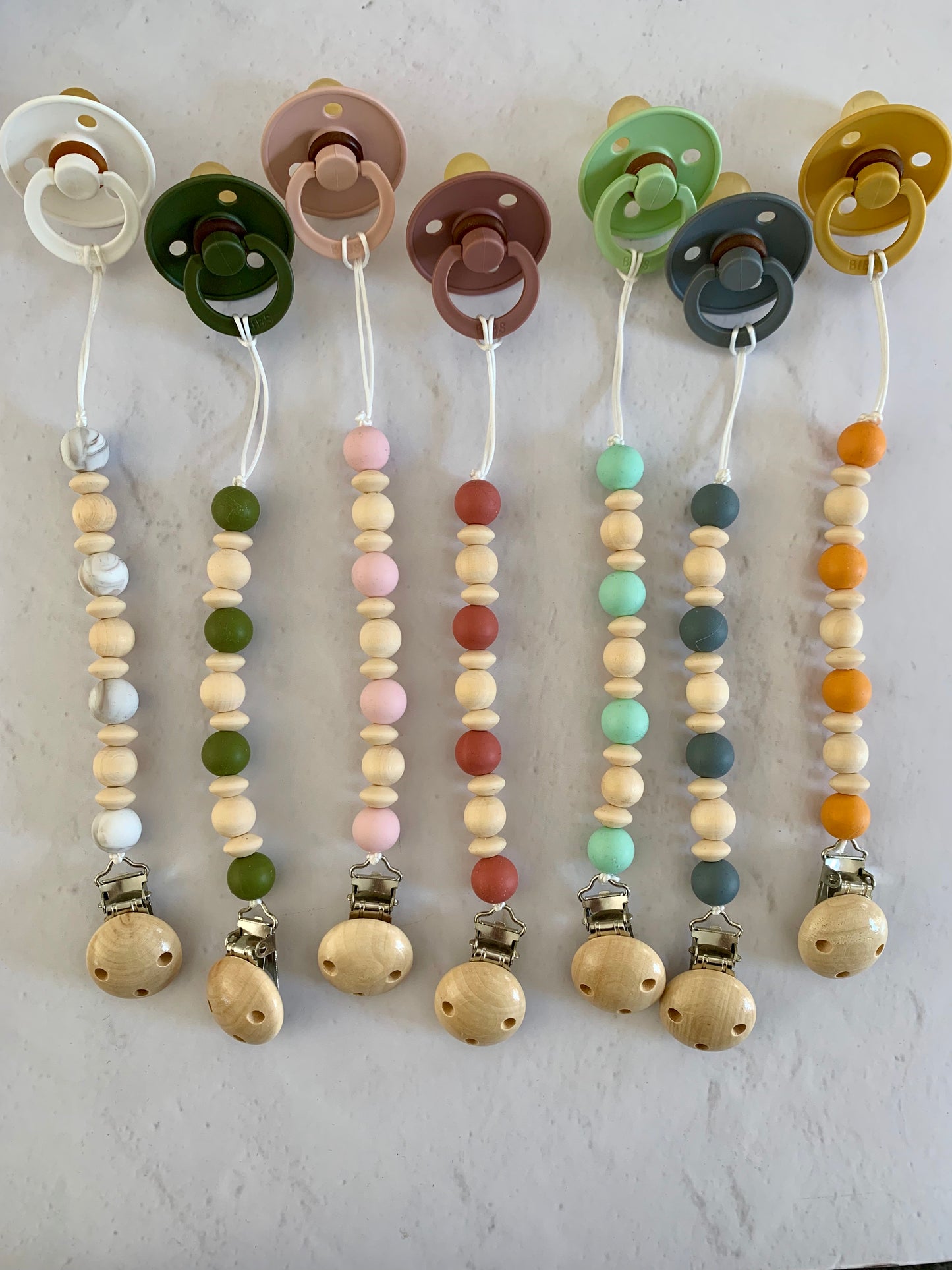 Pacifier Holder - Wood + Silicone - Rust