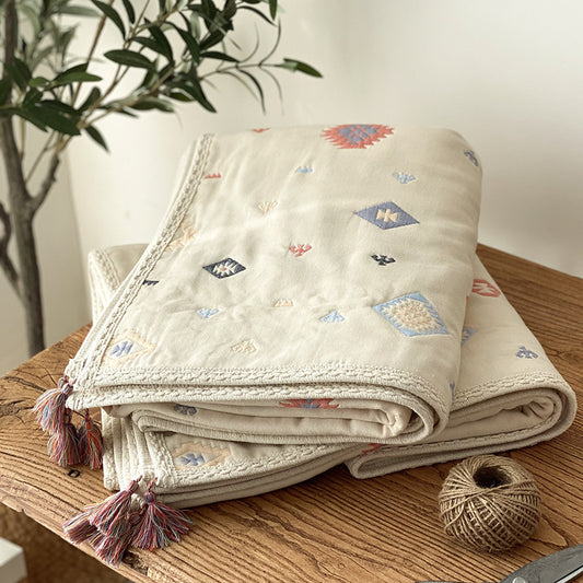 Wild Skye - Jacquard Woven Natural Quilt - Nomadic