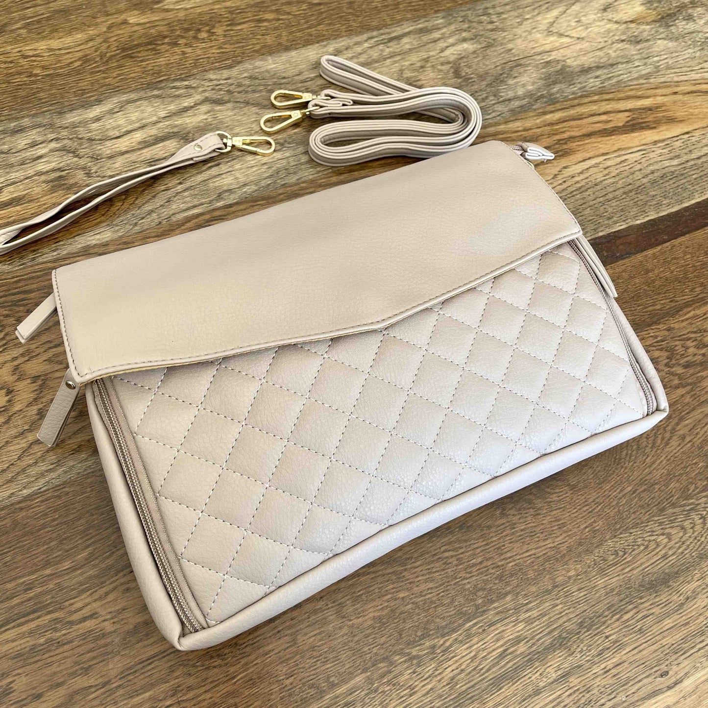 Sophie Change Clutch Bag