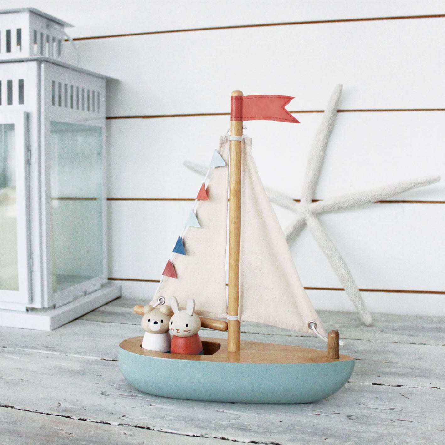 Tender Leaf - Sailaway Boat