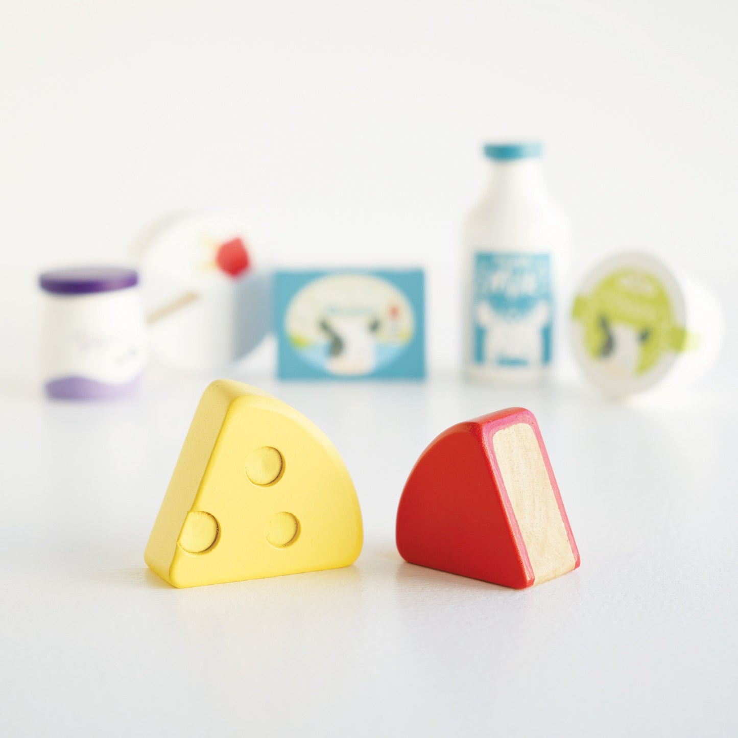 Le Toy Van - Cheese &amp; Dairy Crate