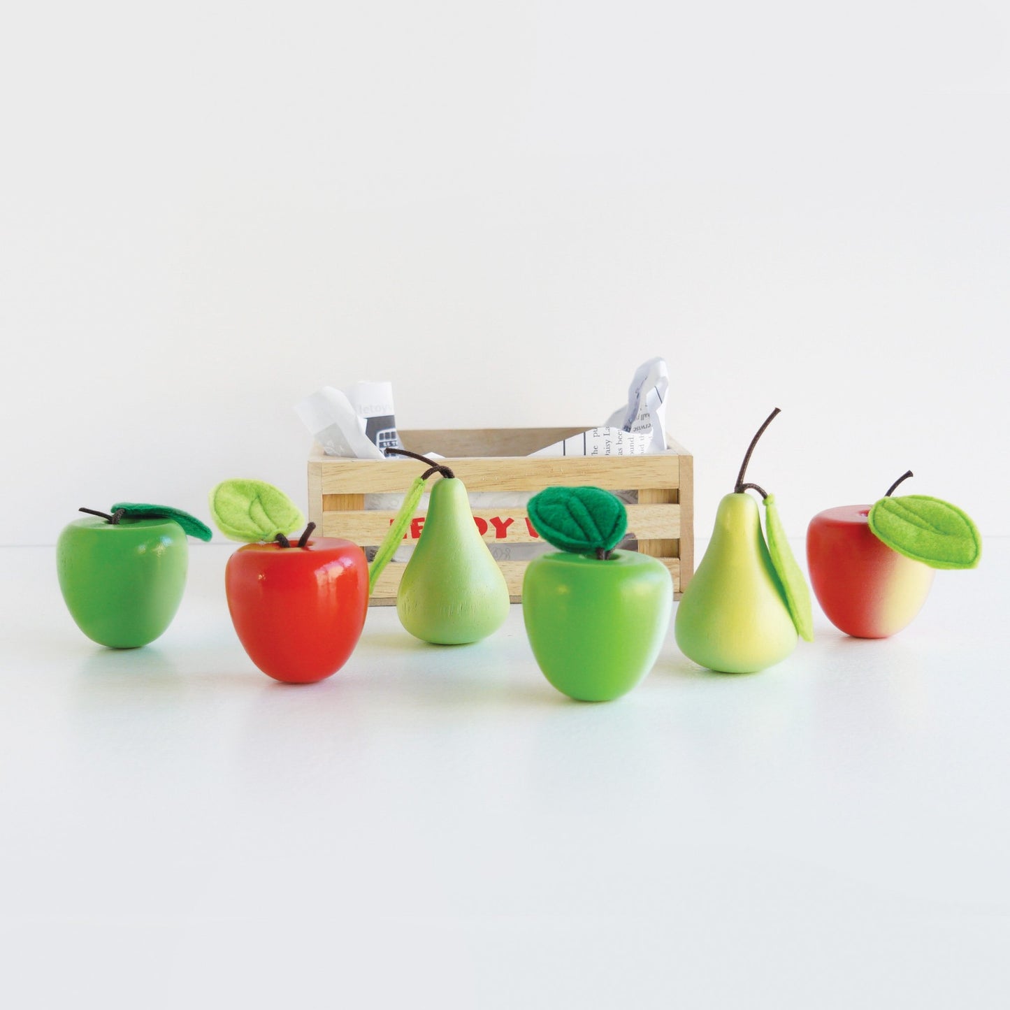 Le Toy Van - Apples &amp; Pears Market Crate
