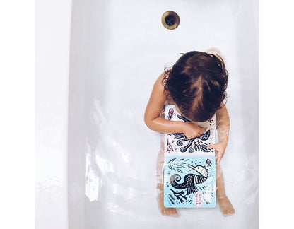 Wee Gallery Baby Bath Book - Who's in the pond?