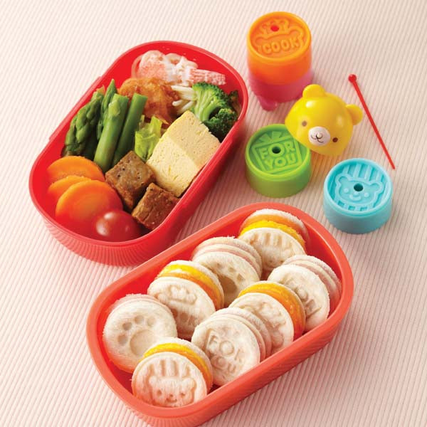 Stamp Bread Cutter 'Bear Tower'